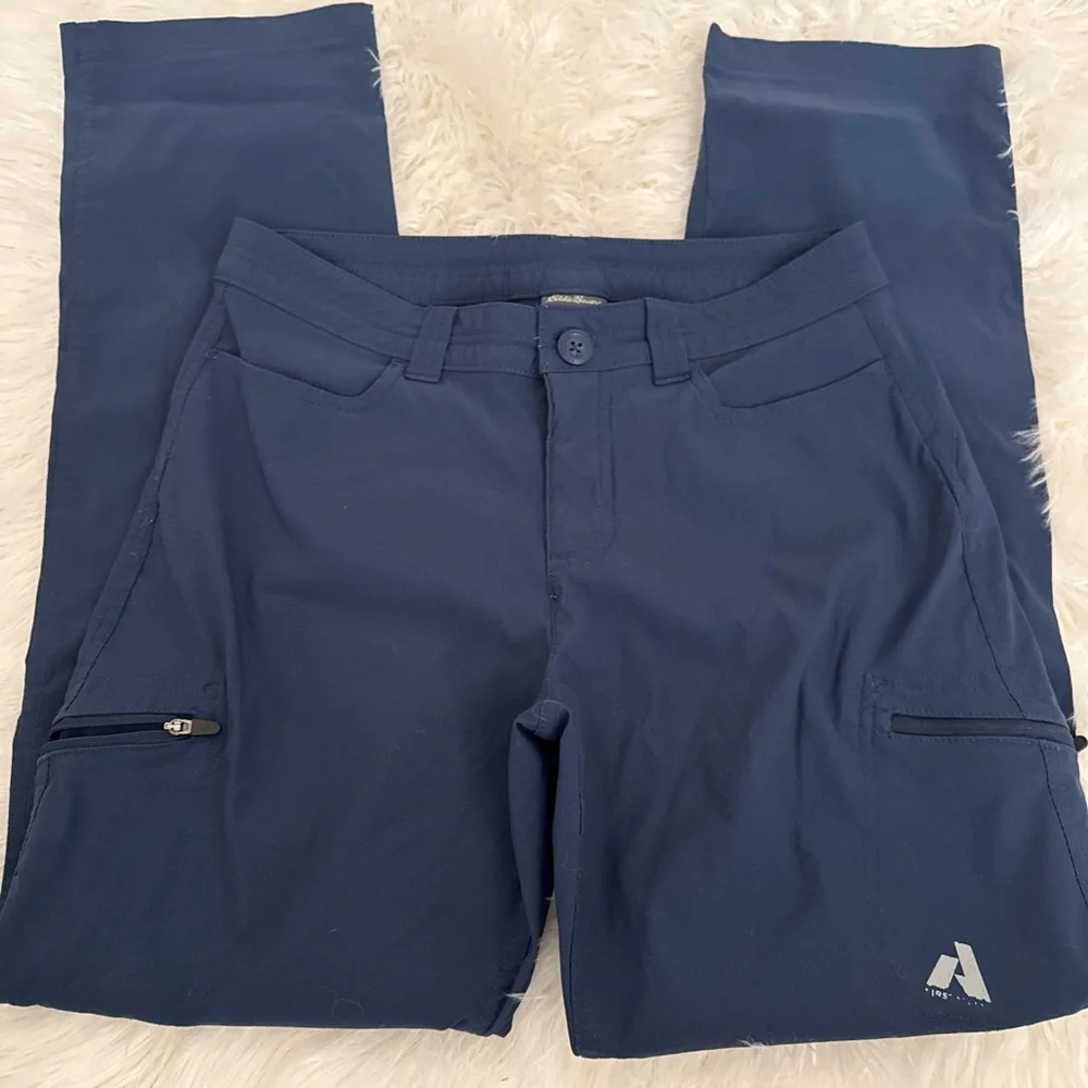 Eddie Bauer women’s Navy Performance Pants - Picture 1 of 4
